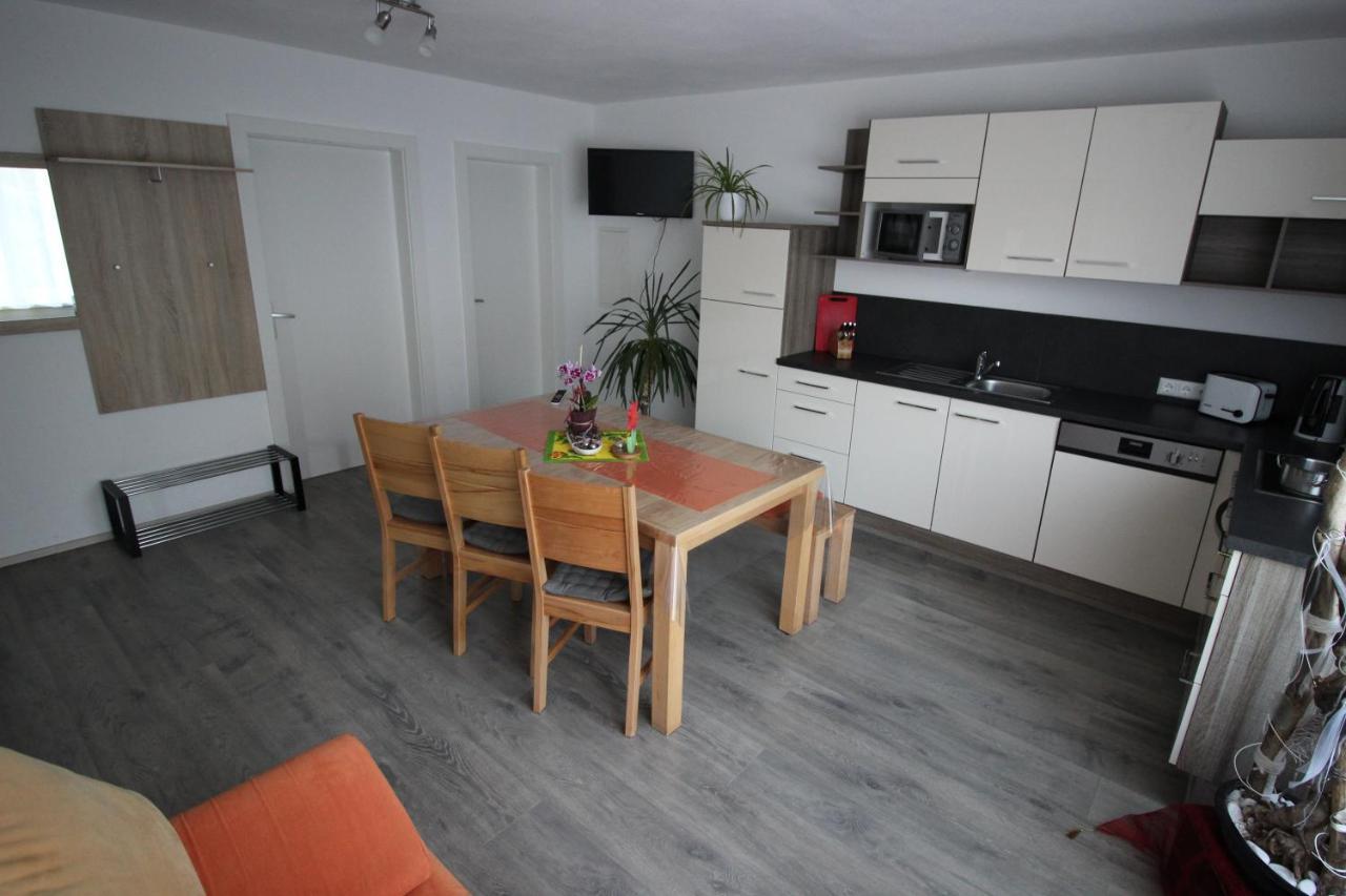 Appartementhaus Lercher Flattach Bagian luar foto